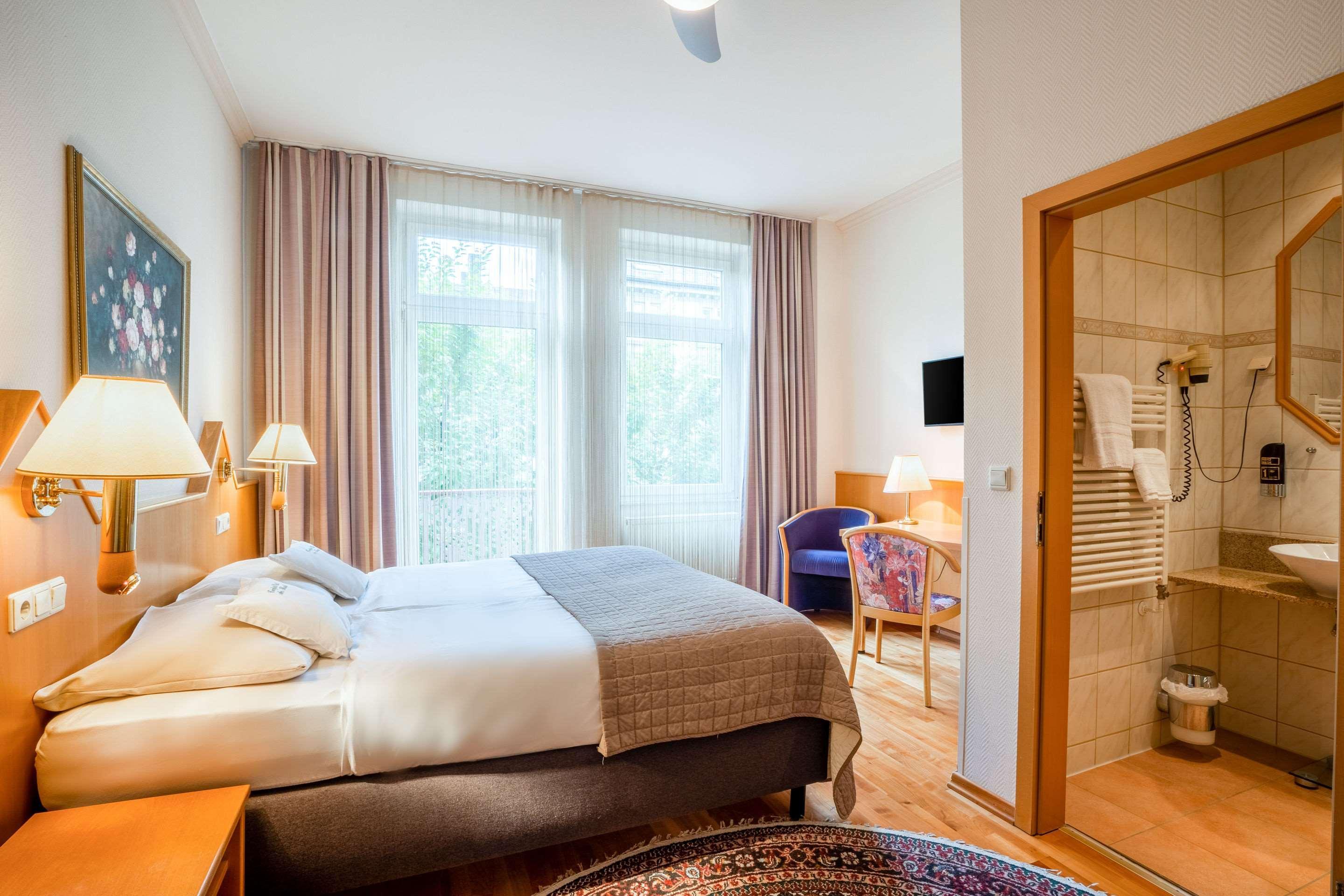 באד הומבורג וור דר הואה Komfort Hotel Am Kurpark מראה חיצוני תמונה