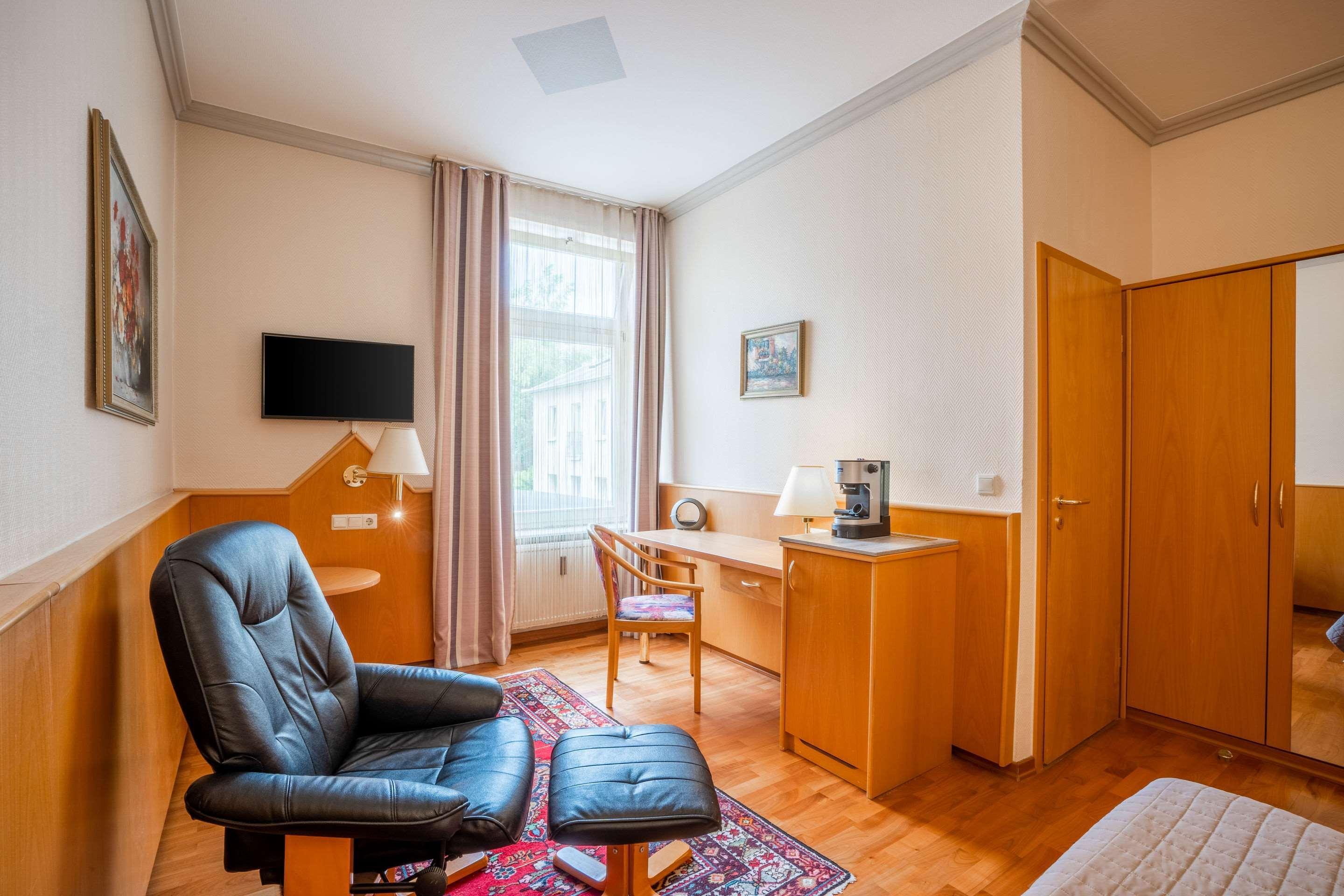 באד הומבורג וור דר הואה Komfort Hotel Am Kurpark מראה חיצוני תמונה