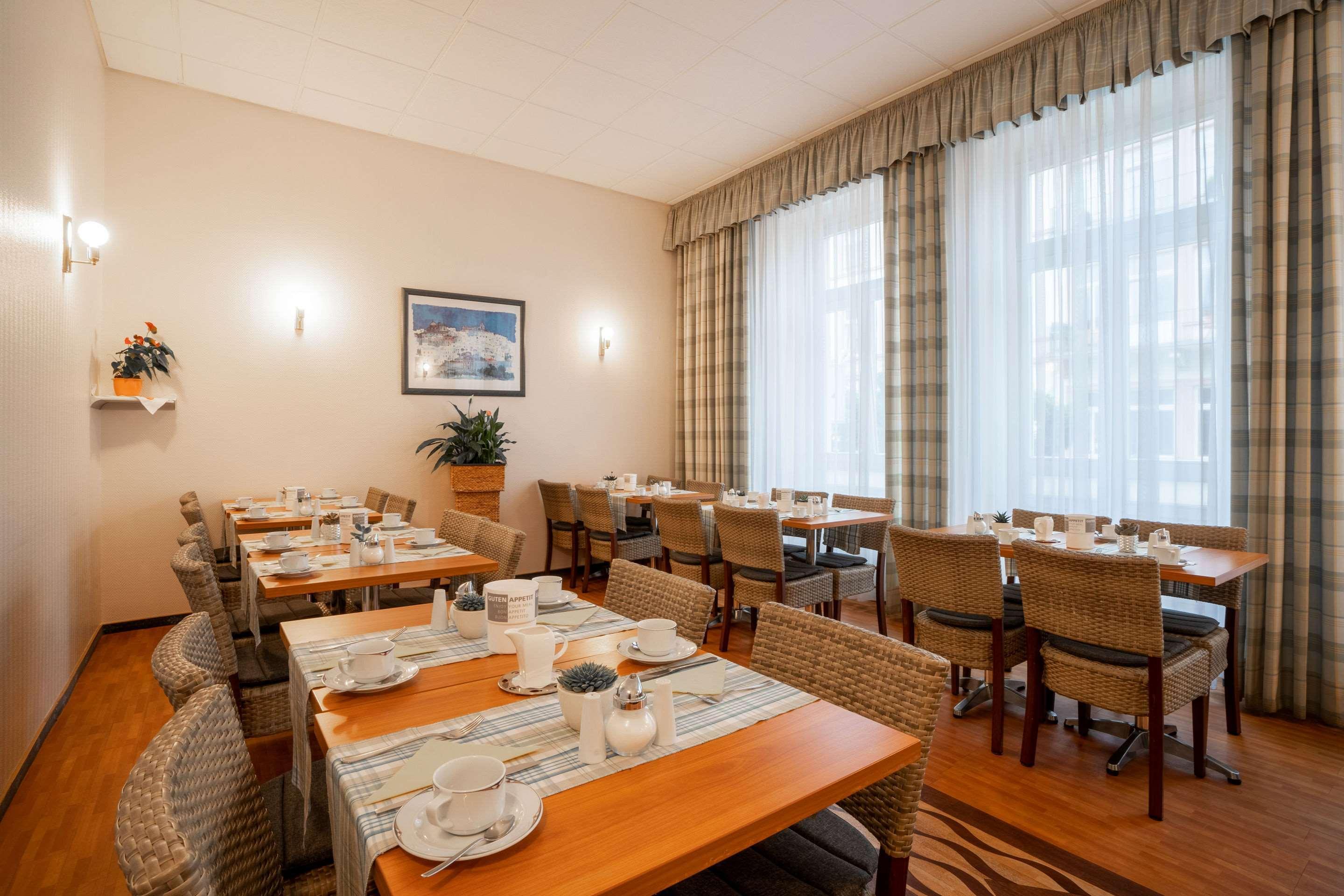 באד הומבורג וור דר הואה Komfort Hotel Am Kurpark מראה חיצוני תמונה