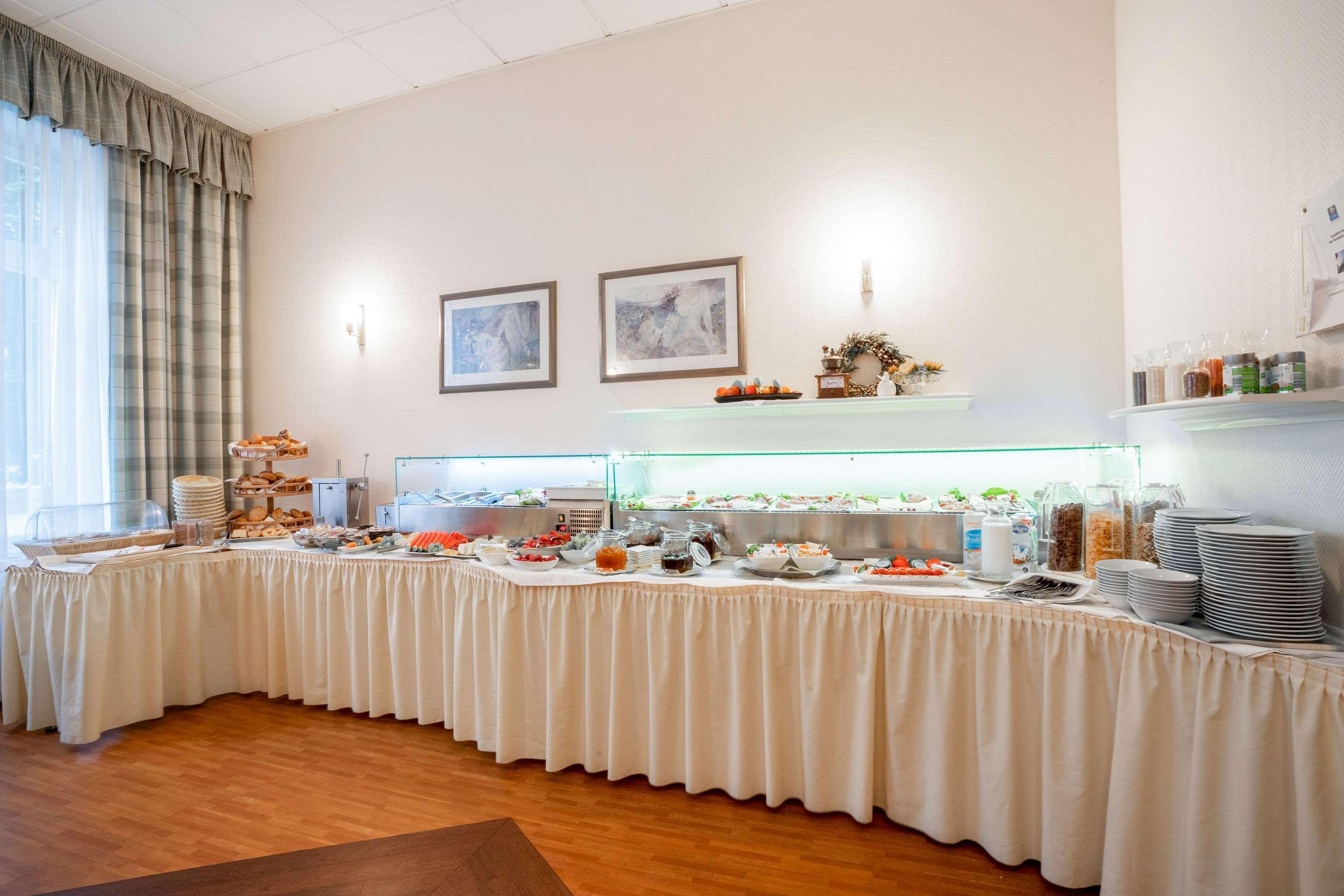 באד הומבורג וור דר הואה Komfort Hotel Am Kurpark מראה חיצוני תמונה
