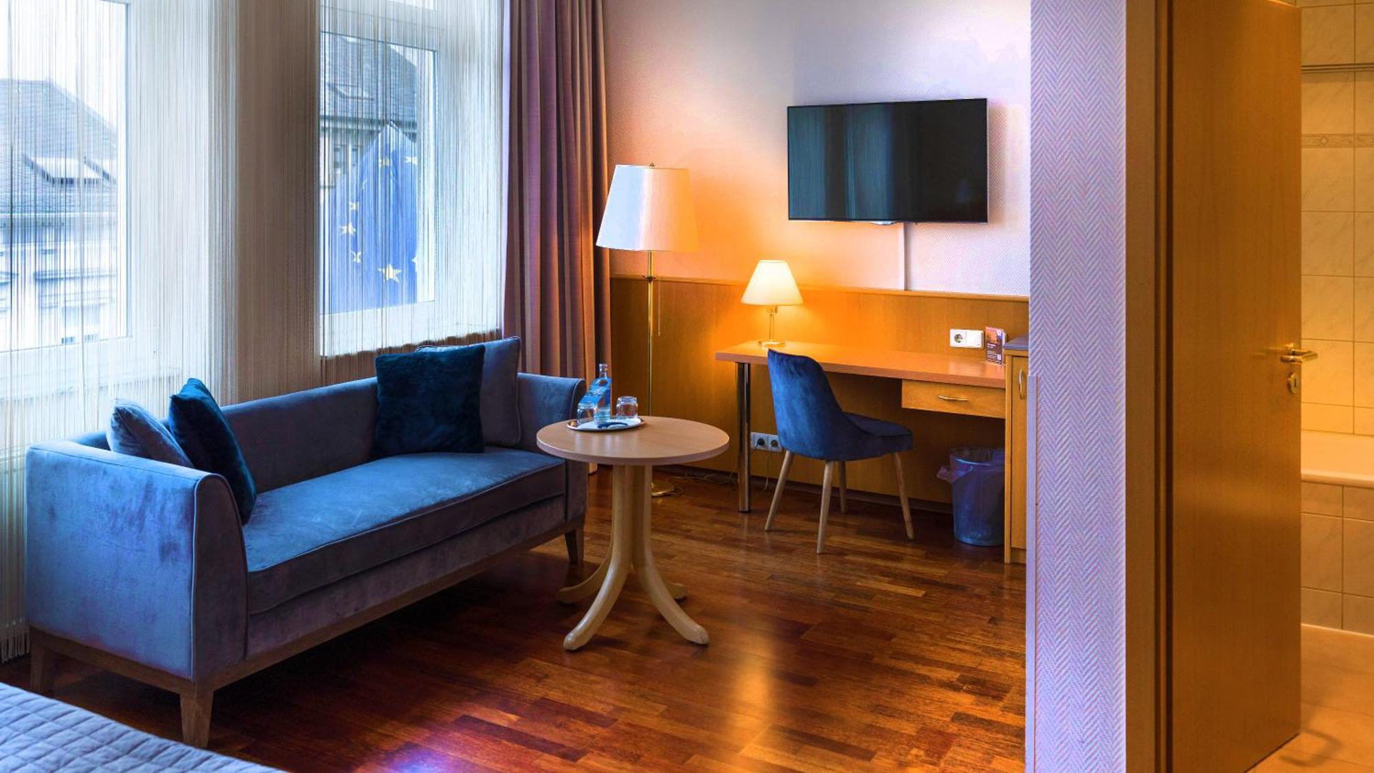 באד הומבורג וור דר הואה Komfort Hotel Am Kurpark מראה חיצוני תמונה