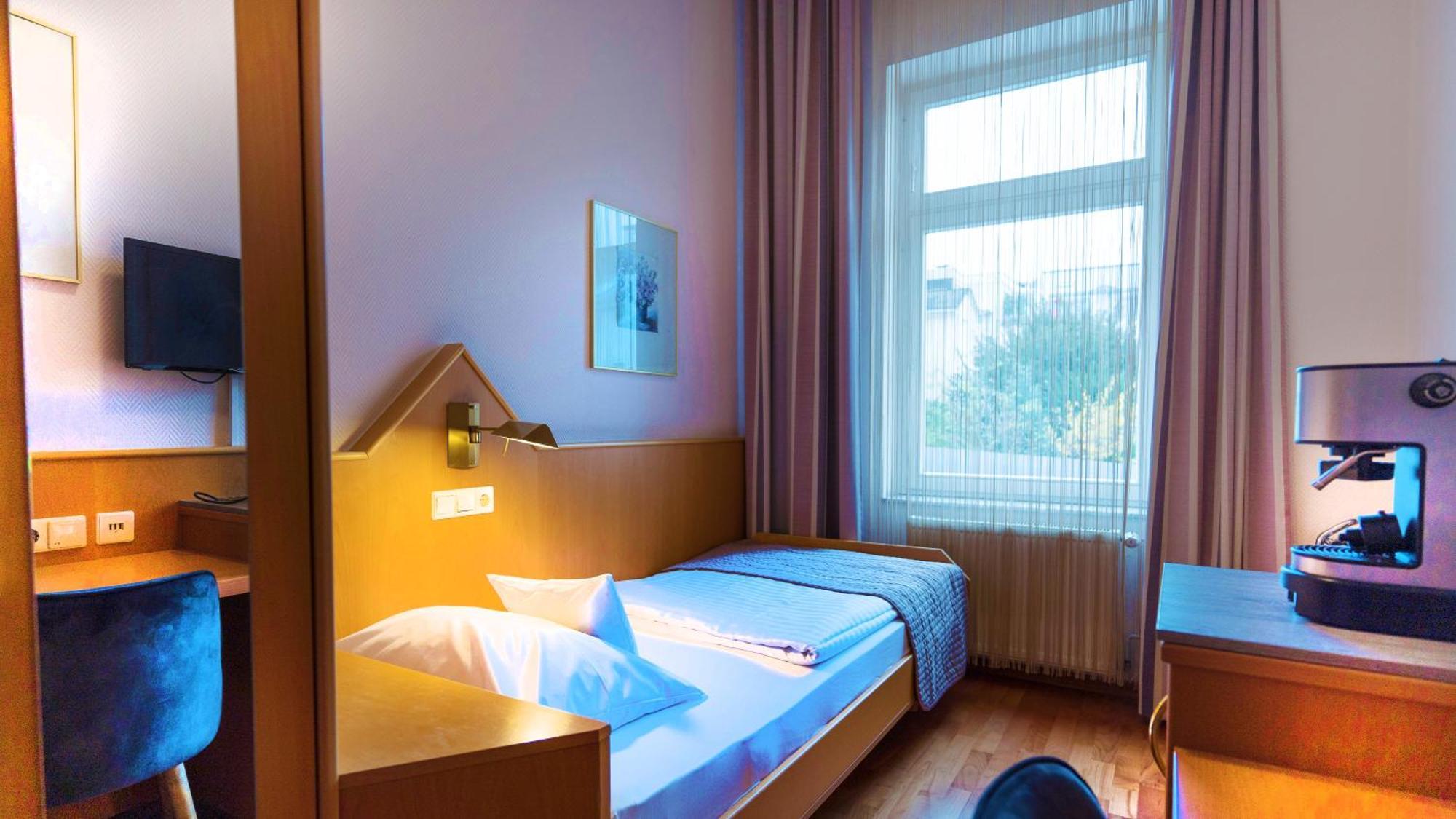 באד הומבורג וור דר הואה Komfort Hotel Am Kurpark מראה חיצוני תמונה