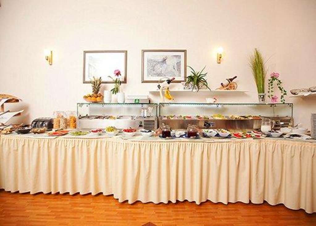 באד הומבורג וור דר הואה Komfort Hotel Am Kurpark מסעדה תמונה
